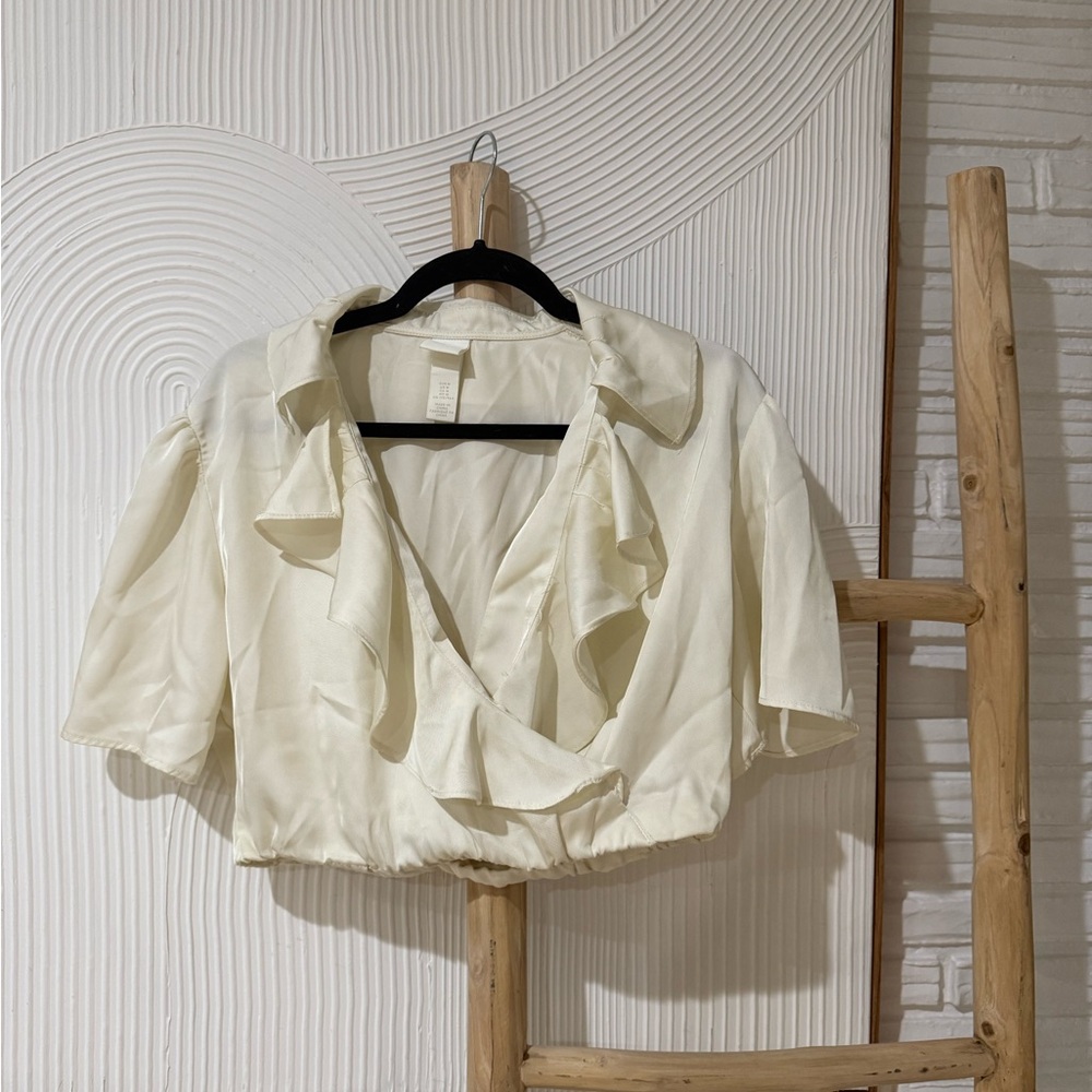 H&M Cream Ruffled Blouse